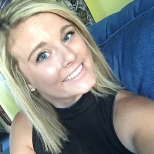 Meet your Posher, Kassie